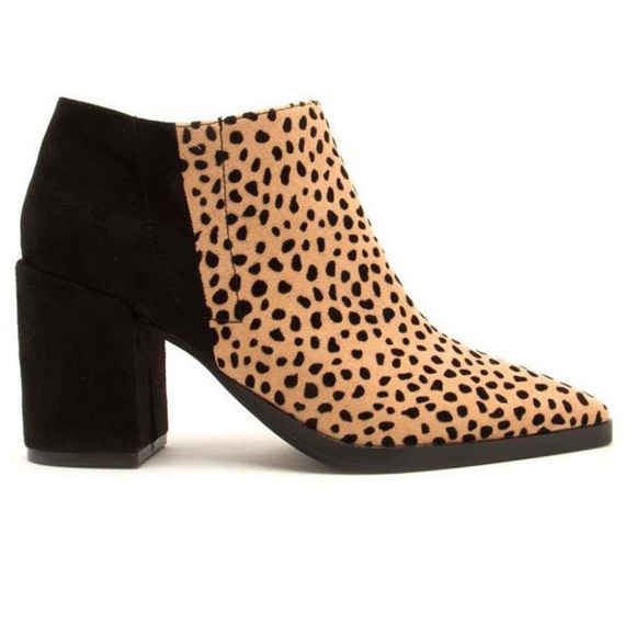 QUPID Leopard Animal Print Suede Point-Toe Colorblock Two-Tone Ankle Booties NWT - Picture 8 of 8